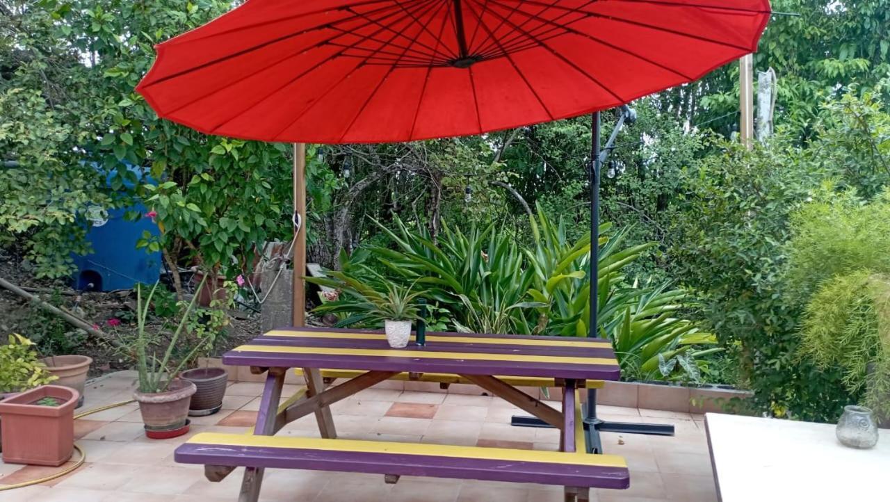 Maison Du Soleil Les Abymes Esterno foto