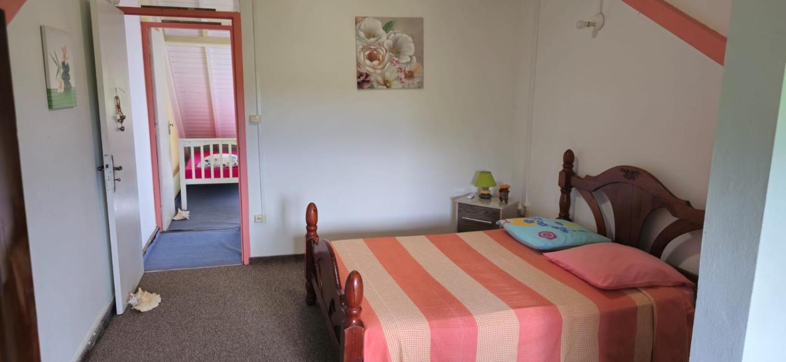 Maison Du Soleil Les Abymes Esterno foto