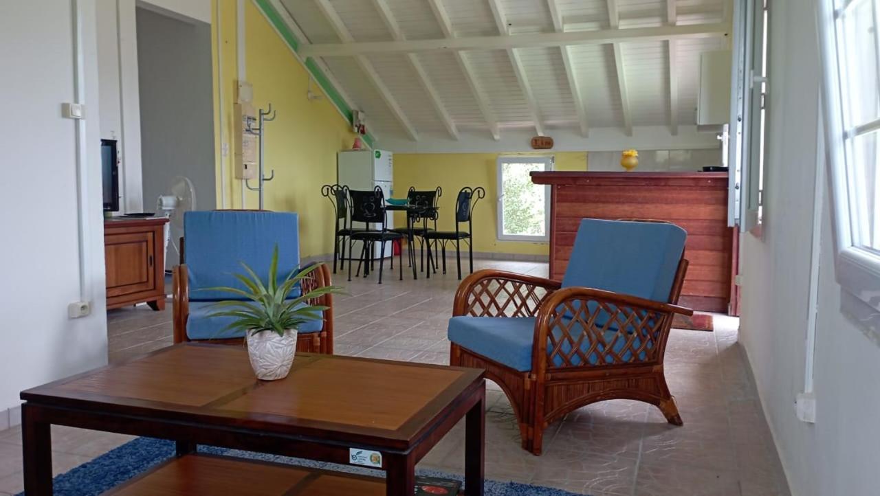 Maison Du Soleil Les Abymes Esterno foto